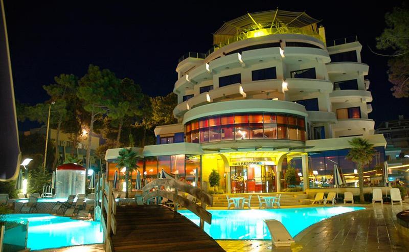 Vela Hotel Restaurant Голем Экстерьер фото