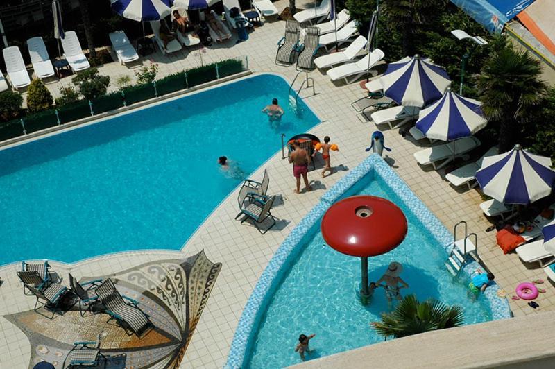 Vela Hotel Restaurant Голем Экстерьер фото