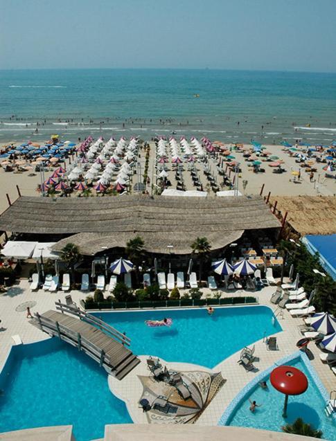 Vela Hotel Restaurant Голем Экстерьер фото