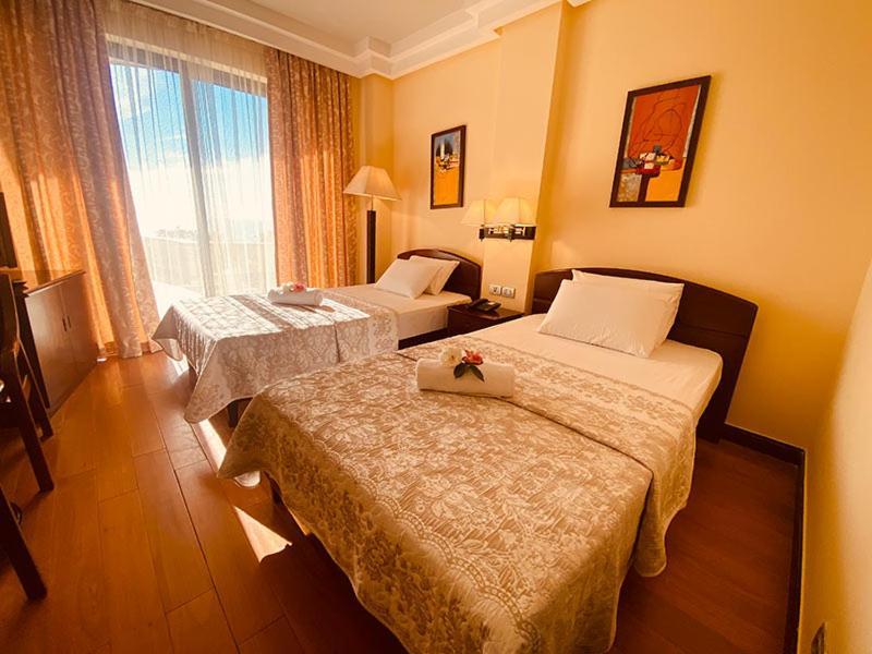 Vela Hotel Restaurant Голем Экстерьер фото