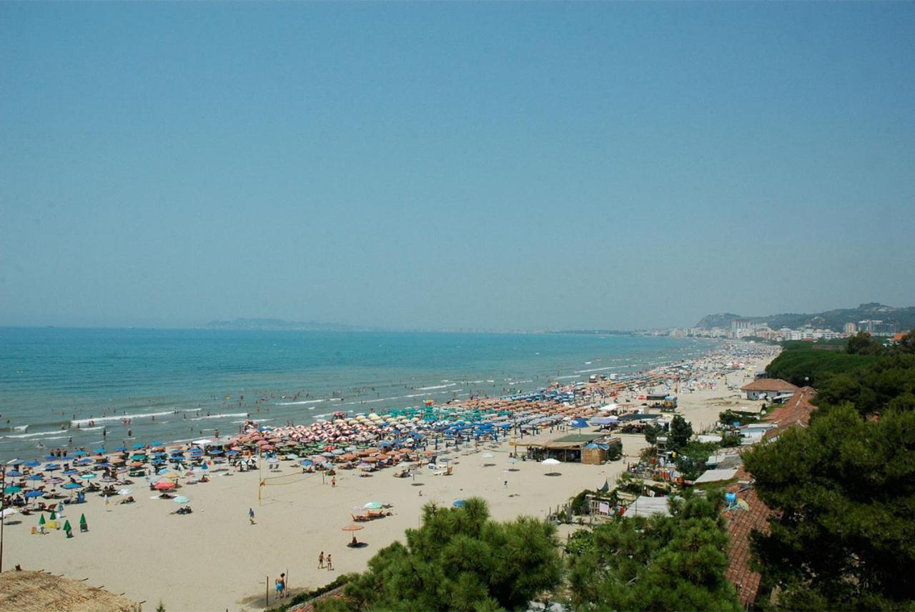 Vela Hotel Restaurant Голем Экстерьер фото