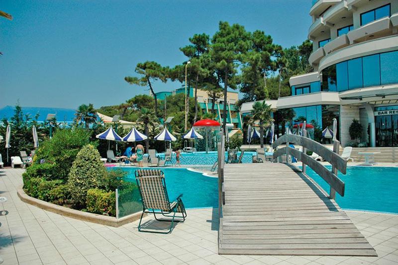 Vela Hotel Restaurant Голем Экстерьер фото