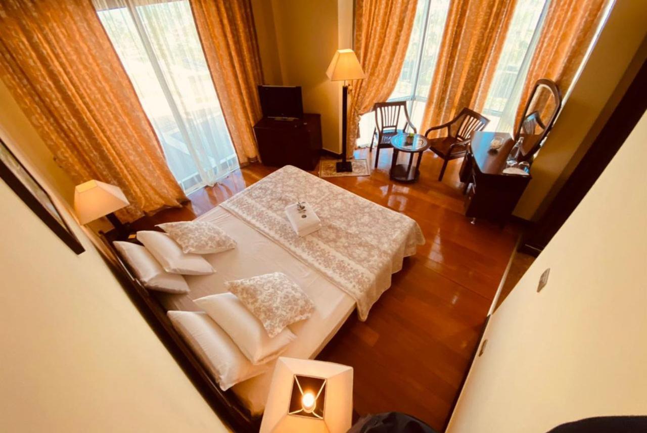 Vela Hotel Restaurant Голем Экстерьер фото